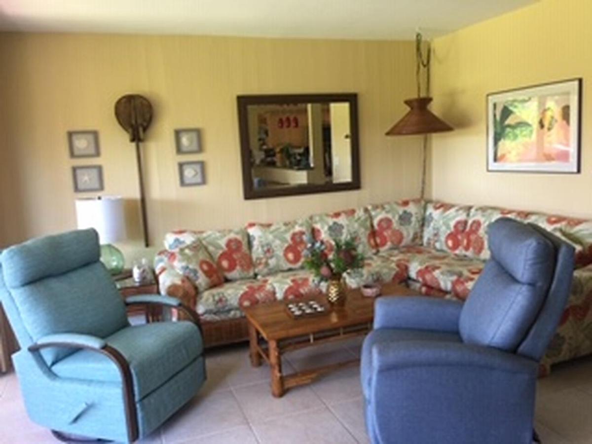 9B Ekahi Village-Studio Bath, Garden View - 1 Minute Stroll To Beach! Wailea  Buitenkant foto
