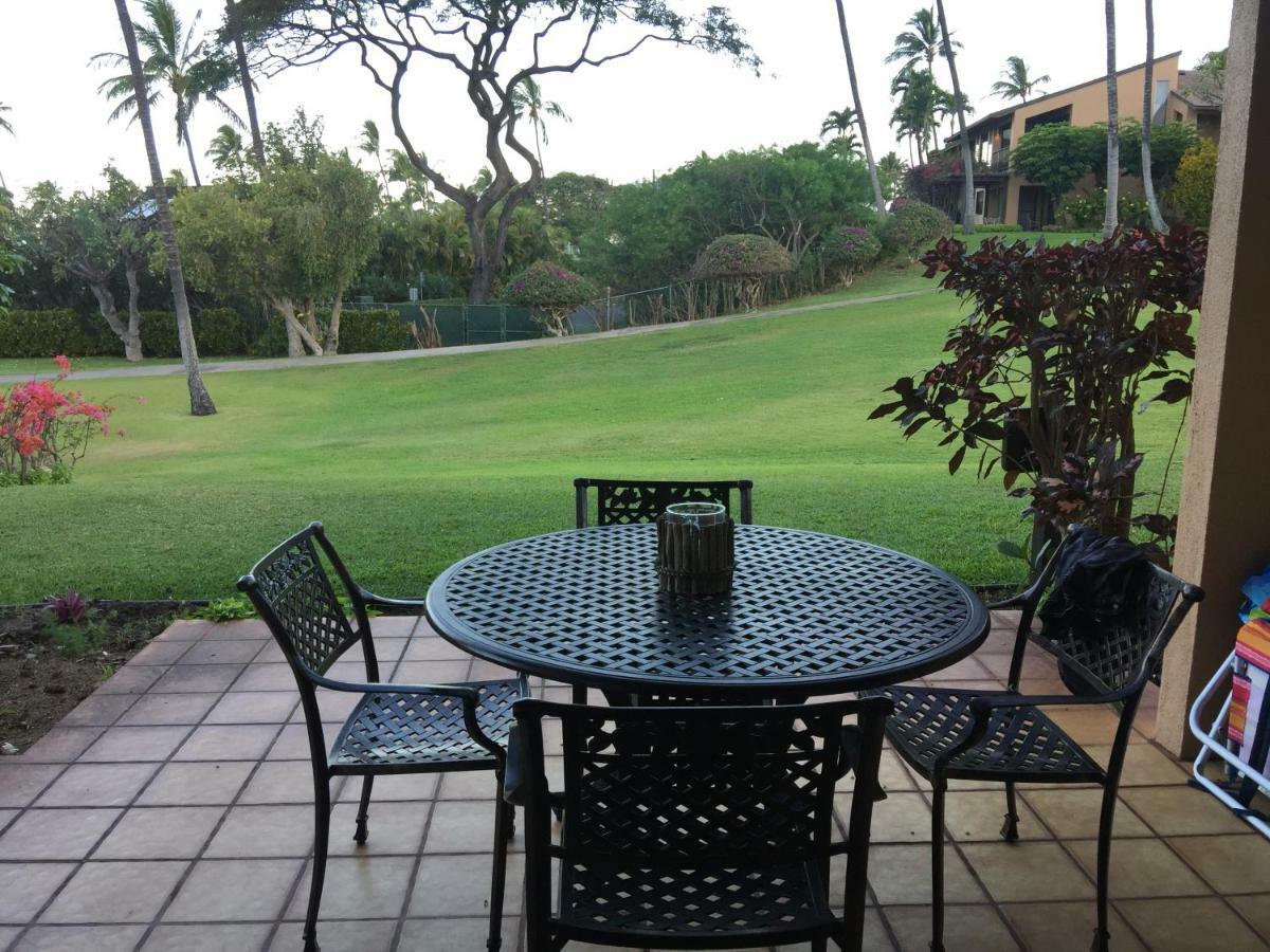 9B Ekahi Village-Studio Bath, Garden View - 1 Minute Stroll To Beach! Wailea  Buitenkant foto
